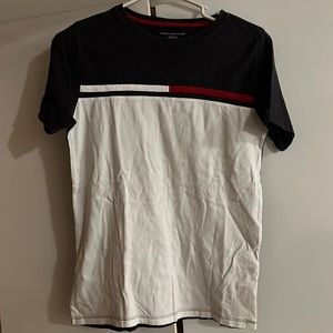 Tommy Hilfiger Boy’s T-shirt.